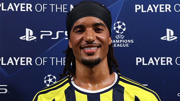 Archie Brown, UEFA Şampiyonlar Ligi'nde haftanın 11'ine seçildi