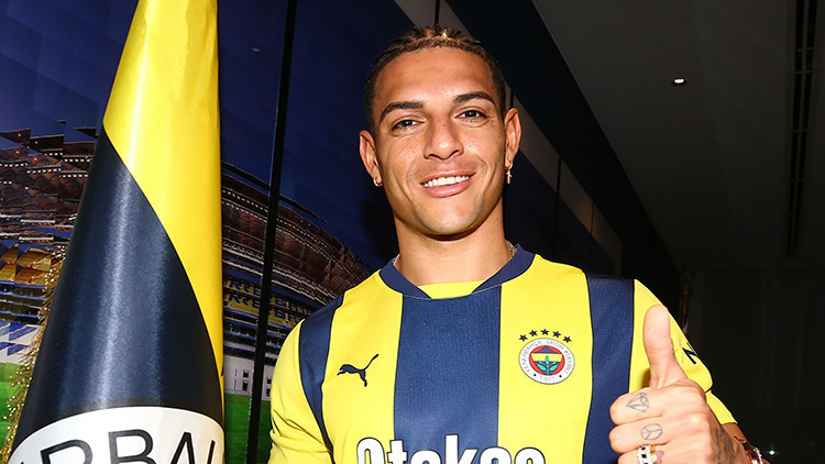 Diego Carlos'a Brezilya'dan İki Talip: Vasco da Gama ve Sao Paulo Yarışa Girdi