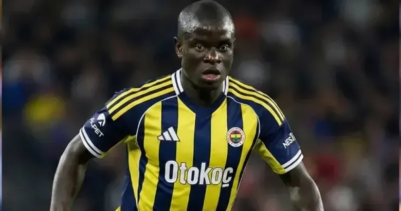 Fenerbahçe, Şampiyonlar Ligi Kadrosuna N'Golo Kante'yi Ekledi