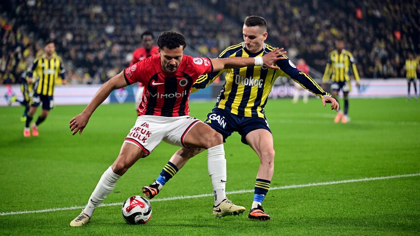 Fenerbahçe, Süper Lig'e Gençlerbirliği Deplasmanıyla Başlıyor: Lukaku Sürprizi ve Tarihsel Stat