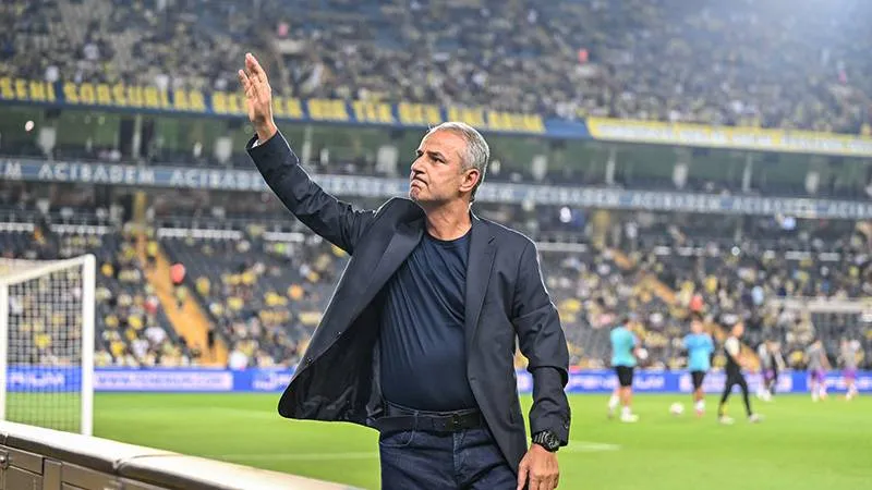 İsmail Kartal: '18 Yıl Sonra Şampiyonlar Ligi'nde Kalmak İstiyoruz, Üstesinden Geleceğiz'