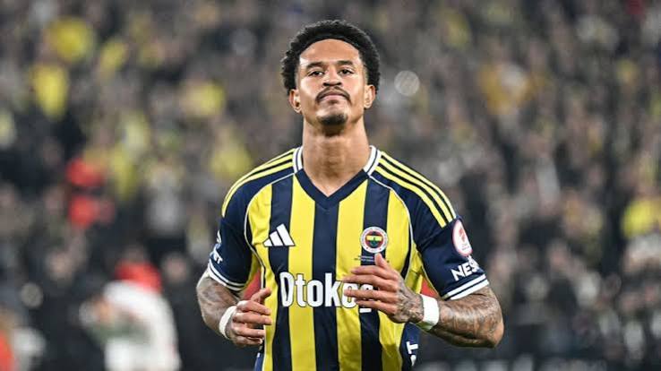Jayden Oosterwolde, Fenerbahçe'den Roma'ya Transfer Oluyor